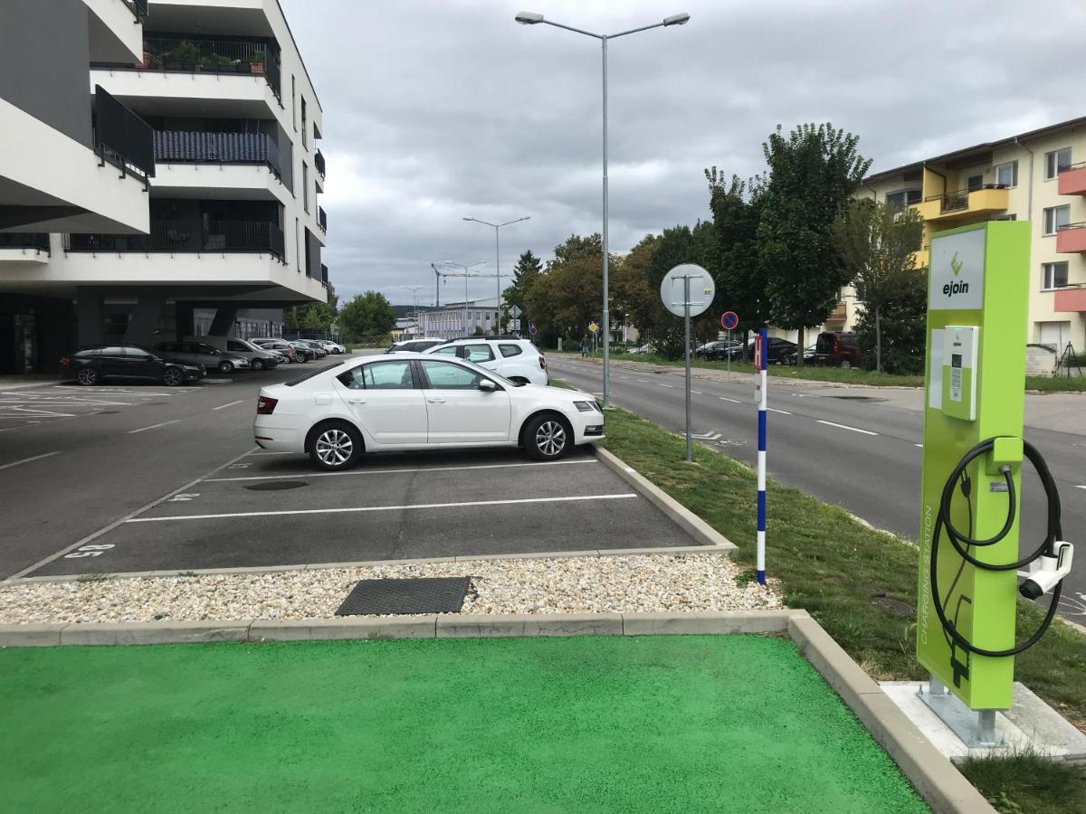 Apartman Greenbay Golf Trenčín Dış mekan fotoğraf